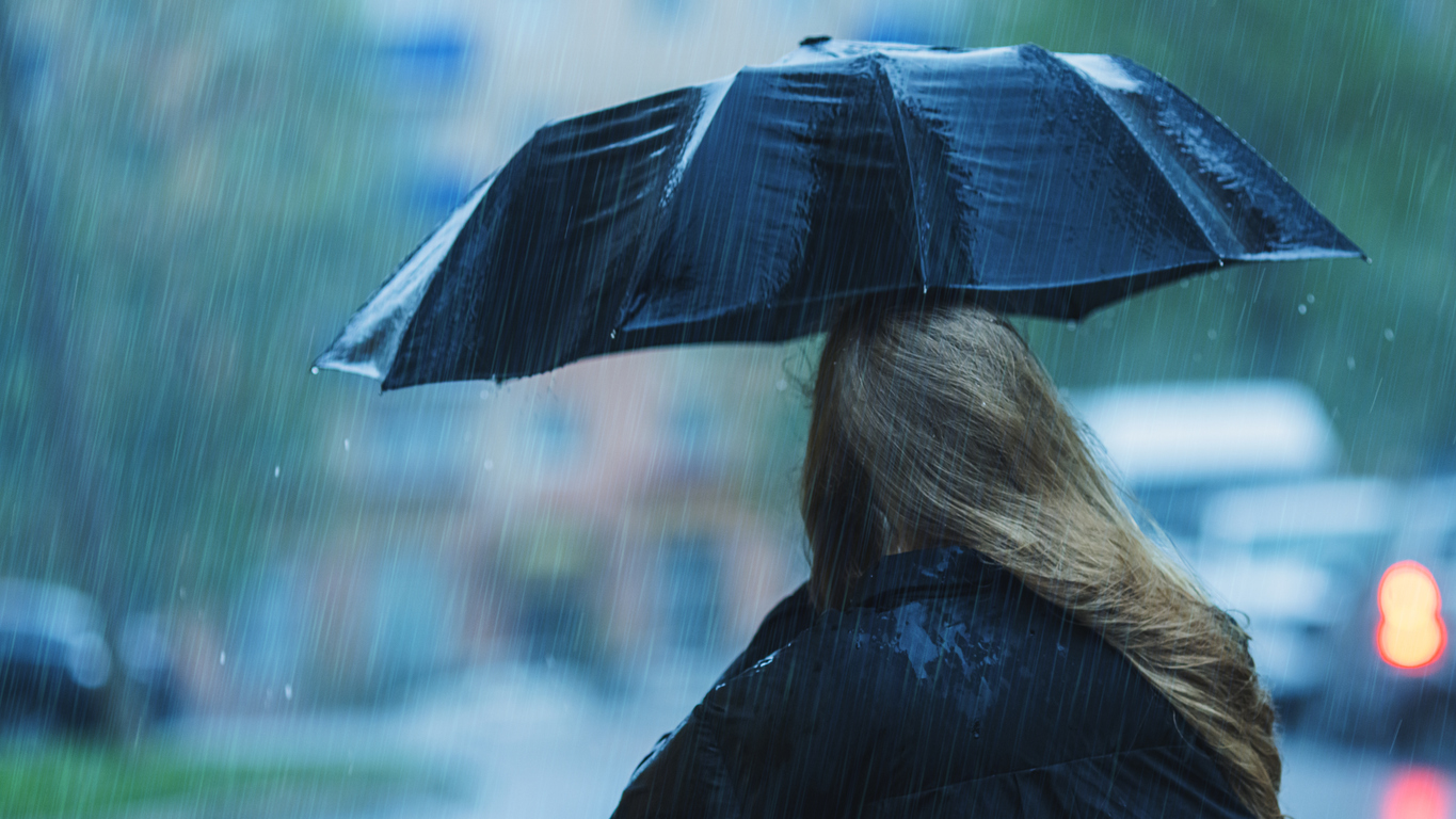Canterbury Red Rain Warning Puts Kaikoura And Hurunui Rivers On Watch
